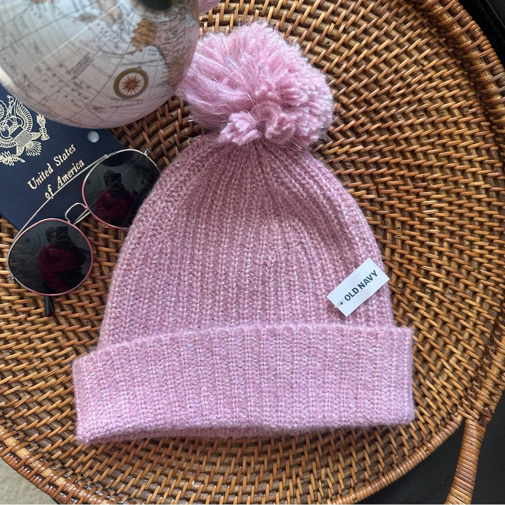 Old Navy Pink Pom Knit Beanie Size S/M New with Tags